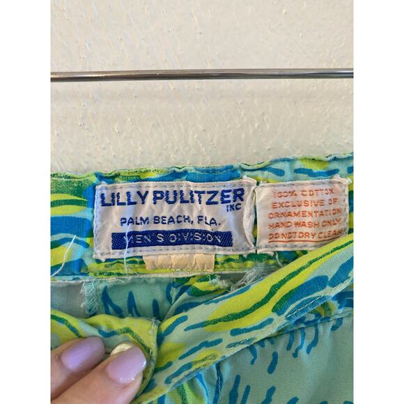 Lilly Pulitzer Inc Vintage 1960s MEN'S DIVISION Lion Cotton Shorts S White Label - Picture 2 of 11